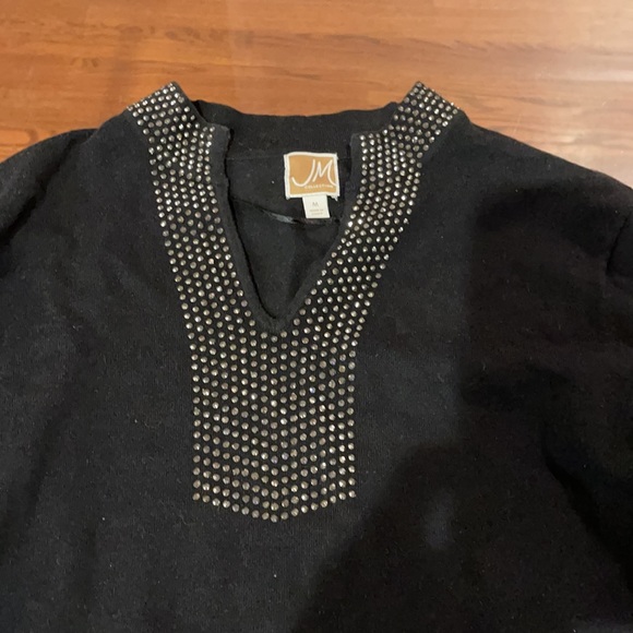 Jm collection black w/ Rhinestones sweater medium - Picture 2 of 4